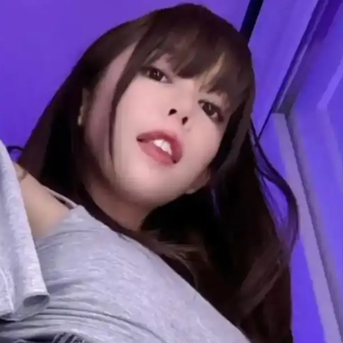 《绯红小猫KittyKum》全集高清无删减完整版-1080P蓝光在线观看-免费播放资源